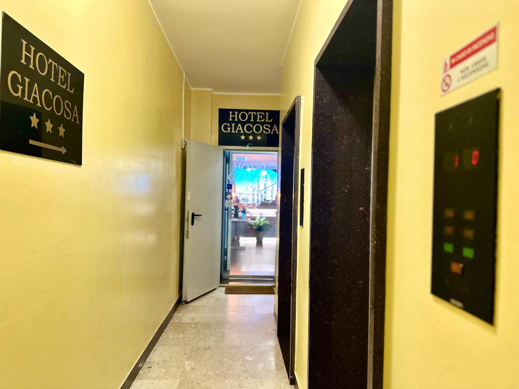 Hotel Giacosa Milano Eksteriør bilde